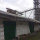Гідроструменеве очищення дахів виробничих будівель